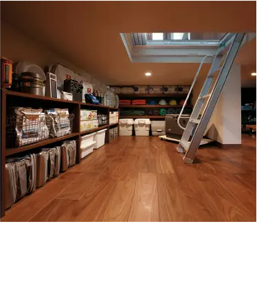 大収納空間「蔵のある家」